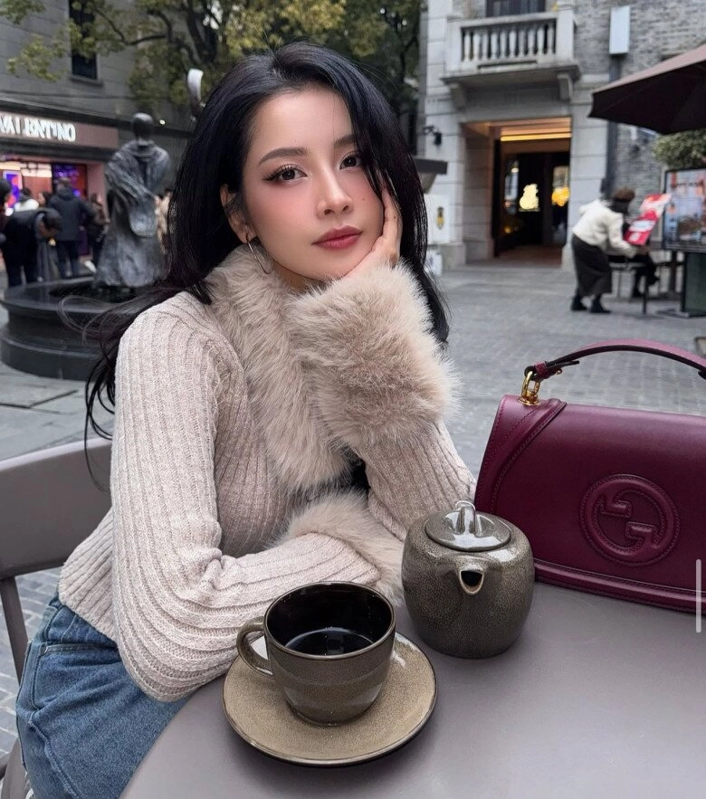 Chi pu dạy bạn 2 layout makeup chuẩn chỉnh ai ngắm cũng khen chút má hồng đào thêm đường eyeliner là hoàn toàn lột xác - 9