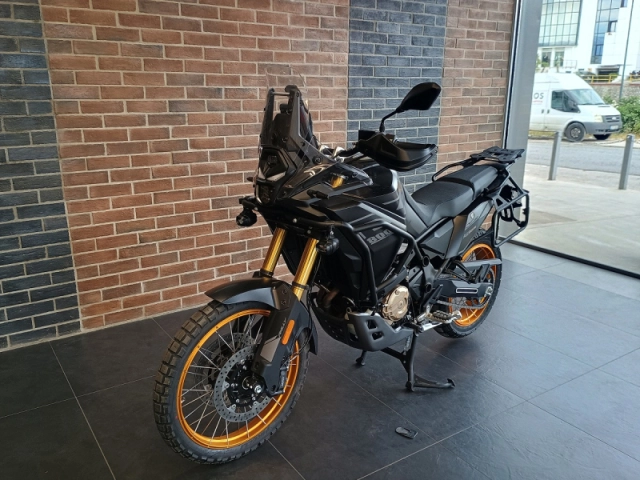 Chi tiết voge ds800 rally người bạn đồng hành đích thực cho những kẻ mê xê dịch - 1