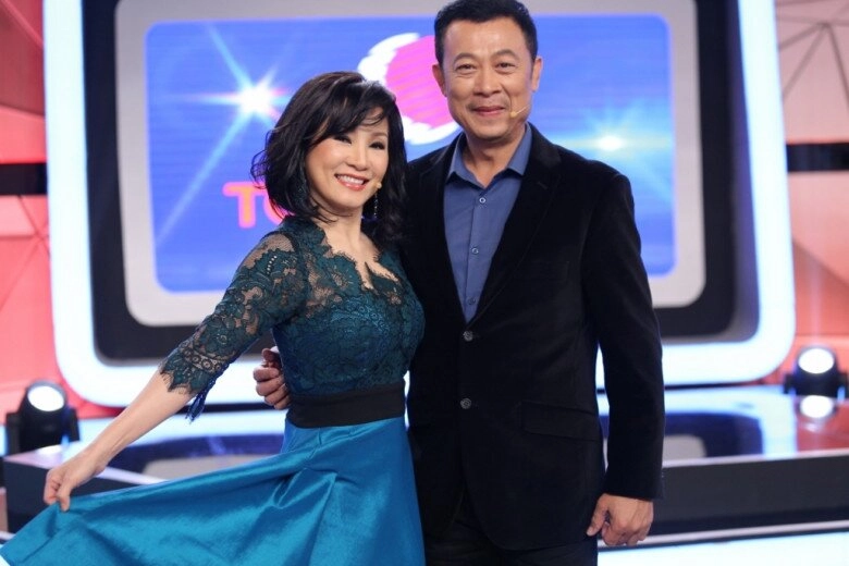 chồng đặc biệt của hồng đào mừng sinh nhật con út nữ nghệ sĩ ái nữ nay cao hơn mẹ ngoại hình xinh khỏi bàn - 3