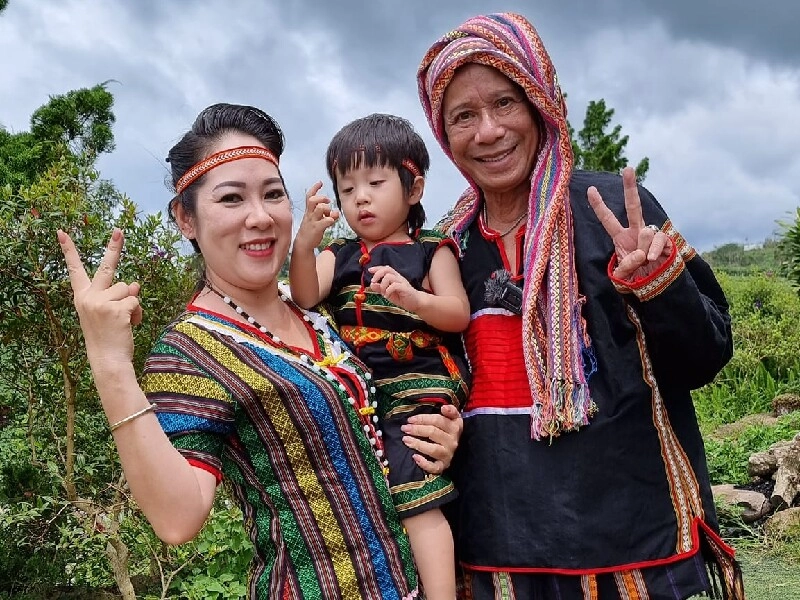 Chú tiểu trốn chùa đổi đời thành vua hài kiếm trăm cây vàng u70 sinh quý tử nhờ cưới vợ 3 kém gần 30 tuổi - 9