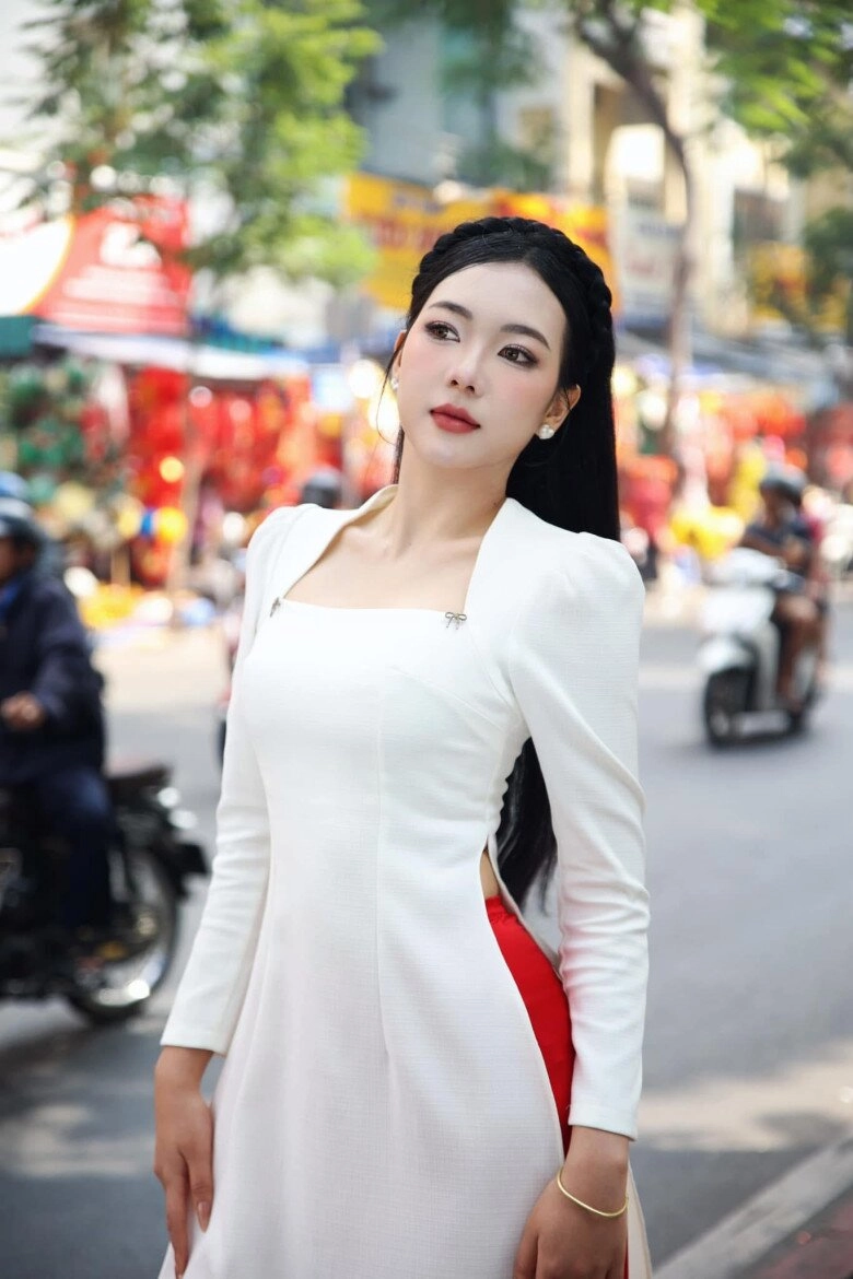 Cô gái huế cao 1m8 vừa ghi danh hoa hậu việt nam đã gây chú ý - 7