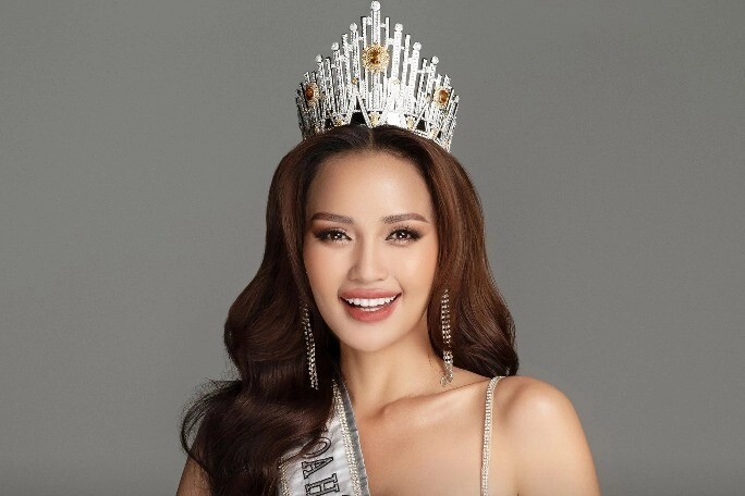 Cô gái quê thanh hoá có chân dài chân ngắn vẫn trở thành siêu mẫu đình đám lọt top 100 mỹ nhân đẹp nhất thế giới - 2
