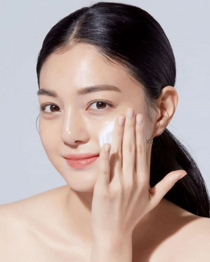 Có nên trộn kem dưỡng và chống nắng để tiết kiệm thời gian mỗi sáng thói quen tưởng chừng như vô hại lại hại không tưởng - 5