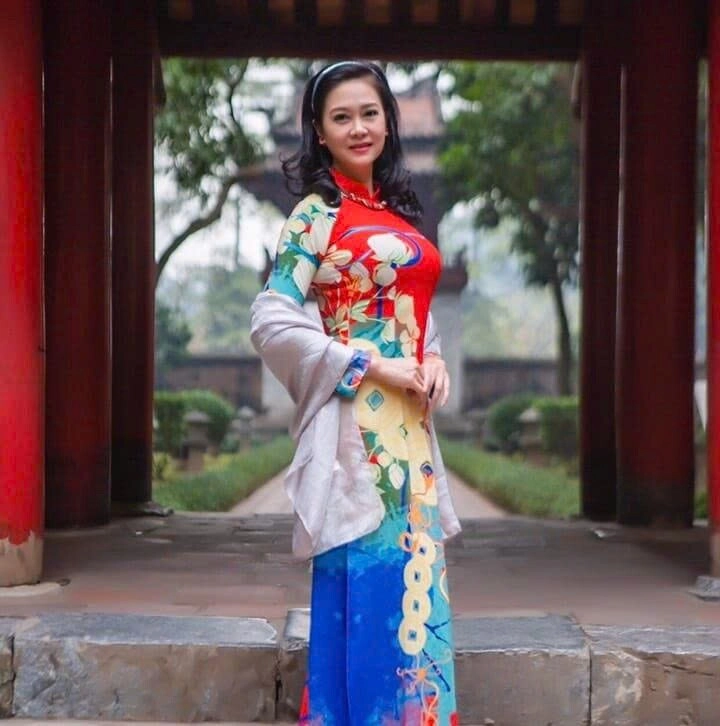 cô vợ ăn ý của xuân hinh là 1 trong tứ đại mỹ nhân làng chèo nức tiếng bỗng mất hút khỏi showbiz - 5