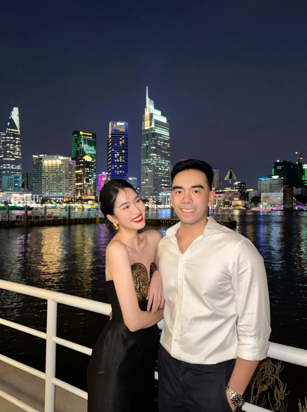 Con dâu á hậu của hiệu trưởng trường đại học mỗi ngày xách một chiếc túi hiệu trăm triệu ra phố - 2