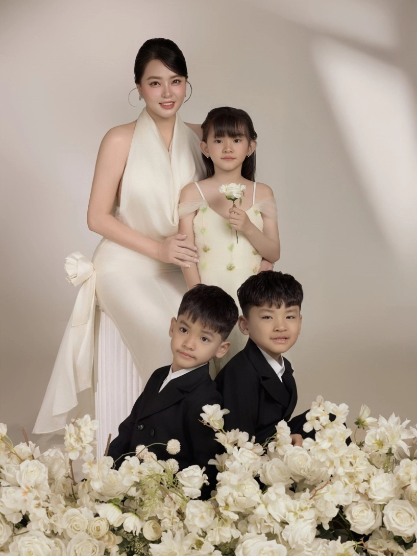 Con gái 8 tuổi xinh như búp bê của thành đạt - hải băng - 1
