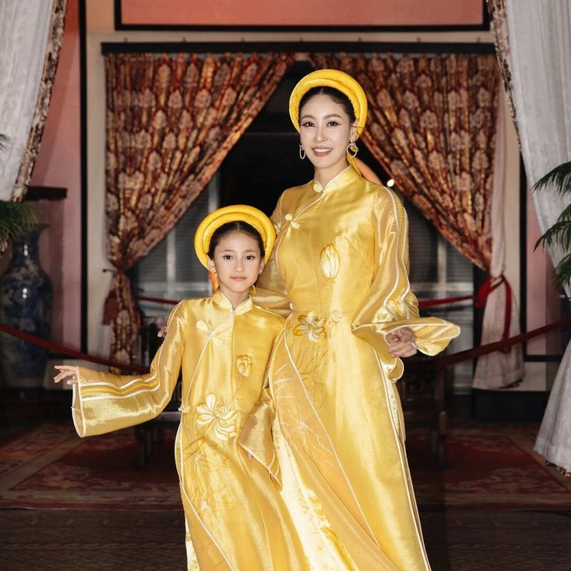Con gái hà kiều anh giành huy chương khiến mẹ tự hào được khuyên thi hoa hậu nay 10 tuổi trang điểm cực xinh - 7