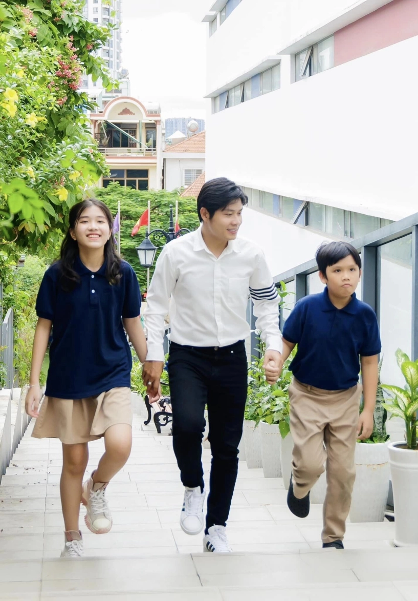 Con gái nguyễn văn chung sang úc đoàn tụ với mẹ ruột bố đơn thân tiếc nuối vì không có phép màu trước giờ bay - 6
