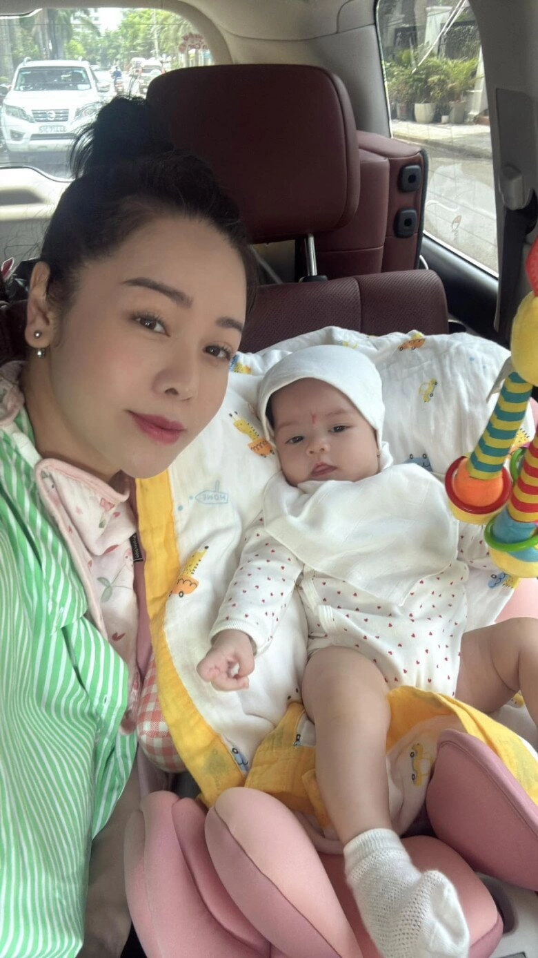 Con gái nhật kim anh 3 tháng tuổi bụ sữa trông cực yêu chào đời nhờ ivf nay trổ nét như con lai - 5