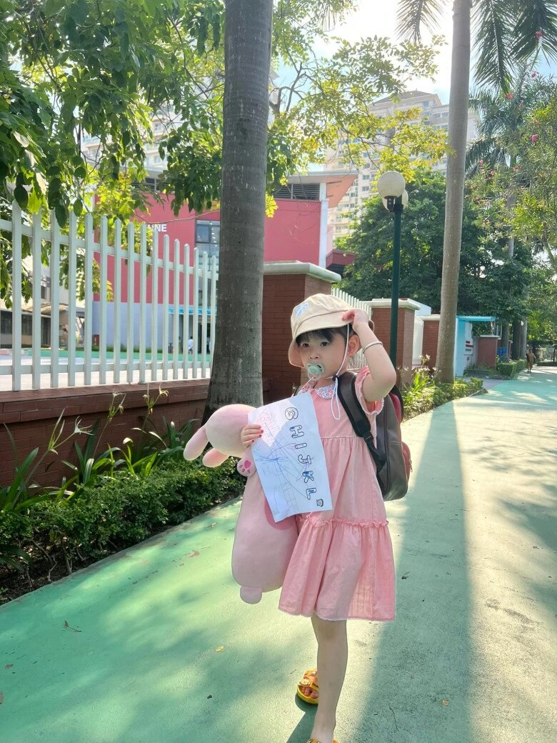 Con gái quách ngọc ngoan được mẹ phượng chanel gọi là gái miền tây lai miền bắc da trắng nõn nà nuôi chuẩn cành vàng - 5