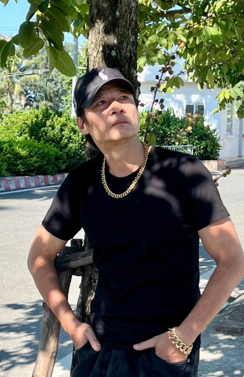 Con gái thứ 3 của nsưt võ hoài nam thi tốt nghiệp thpt thiếu nữ 18 tuổi được khen nhặt hết nét đẹp của bố - 16