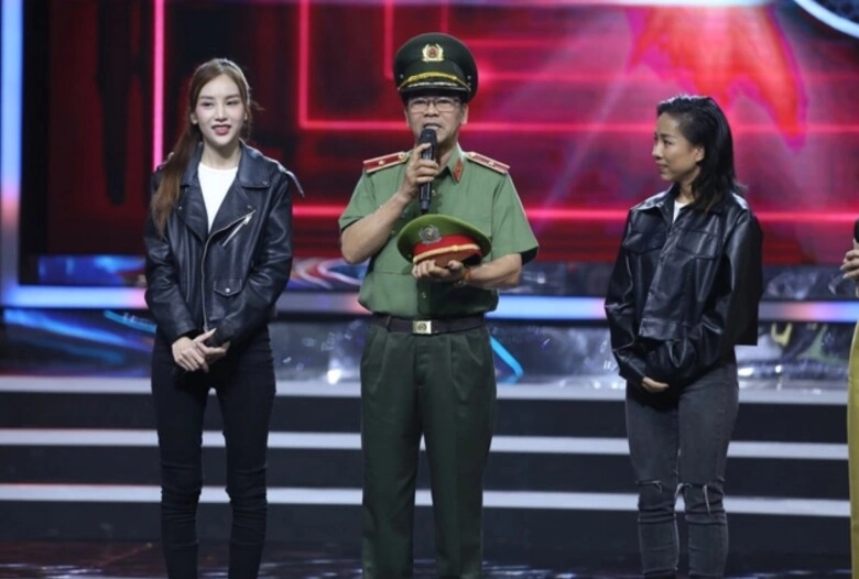 Con gái xinh như hoa của nsnd trần nhượng từ bé đã chịu thiệt thòi được bố cưng chiều khác hẳn người anh nổi tiếng - 5