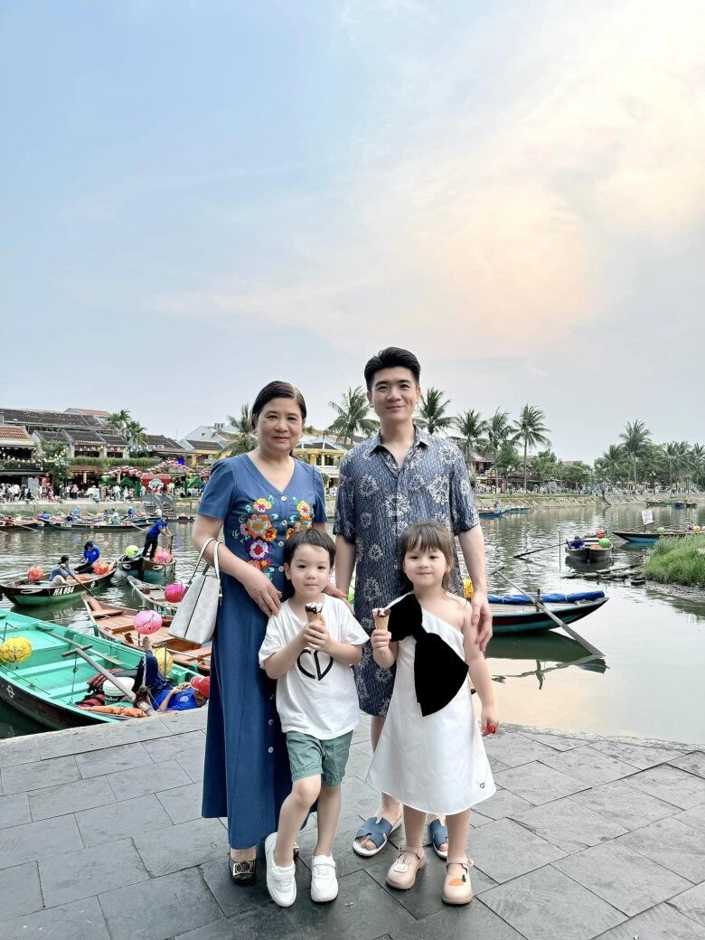 Con trai bầu hiển hạnh phúc khoe món quà ái nữ tặng làm bố đơn thân mát lòng mát dạ nhờ các con hiểu chuyện - 11