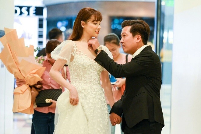 Con trai của nhã phương mới hơn 1 tuổi đã phá nhà phá cửa khiến mẹ muốn khùng trường giang lộ giọng nói cưng chiều vợ - 10