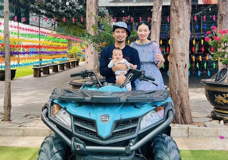 Con trai đáng yêu của diễn viên tiết cương - 9
