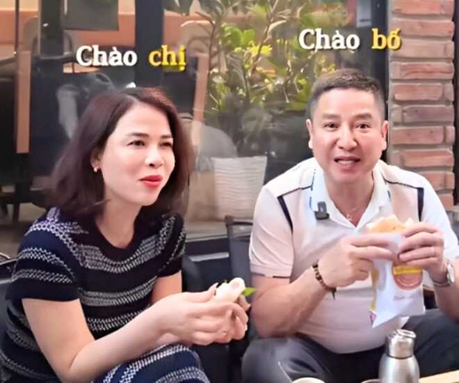Con trai nsưt chí trung gọi bạn gái của bố là chị gia đình tâm sự thoải mái nhắc về mẹ ngọc huyền - 1
