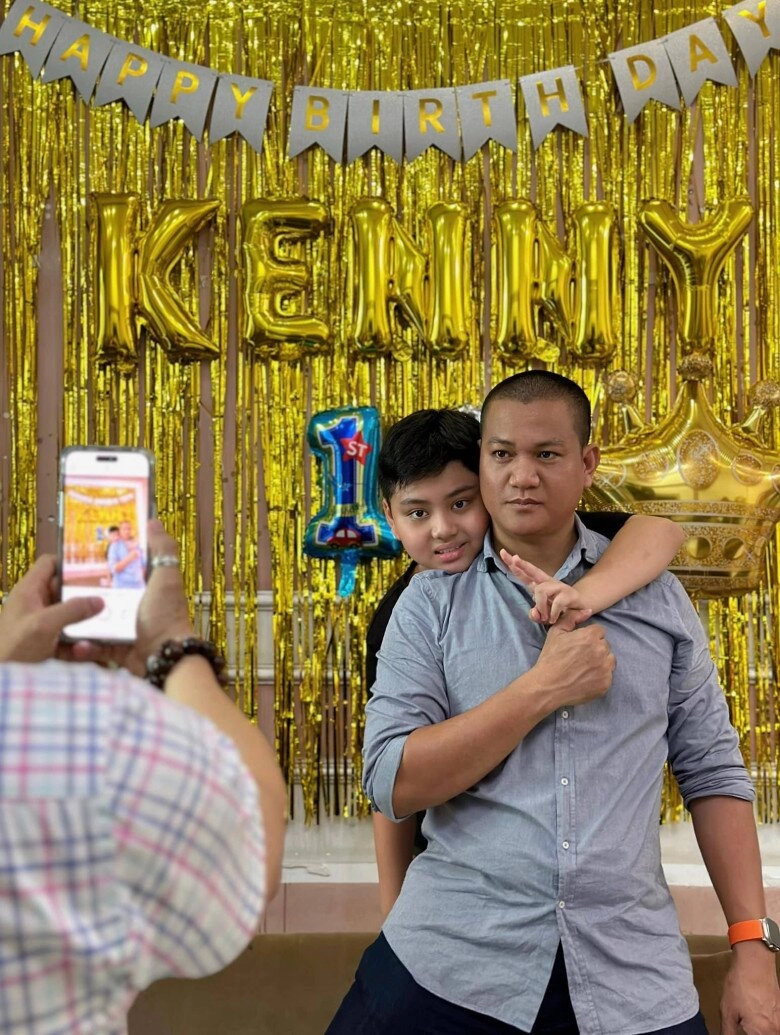 Vợ cũ của chồng khánh vân không lo con trai chia sẻ tình cảm với người khác tiết lộ tính cách của quý tử - 7