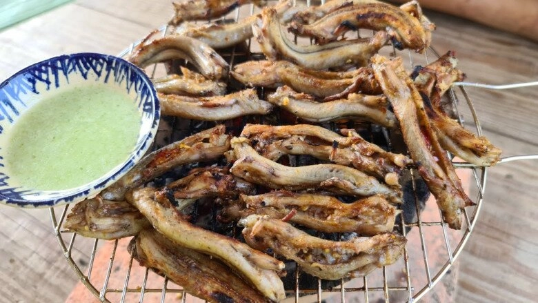 Con vật tưởng bỏ đi không ai thèm bắt lại là đặc sản nức tiếng an giang giá lên tới 350000 đồngkg vẫn ùn ùn người mua - 3