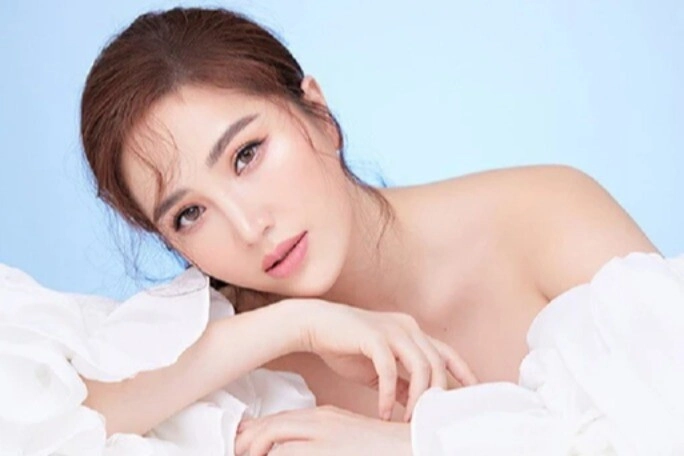 công chúa vbiz không có duyên thi nhan sắc u40 lão hoá ngược nhưng quá khứ bị nghi sửa nát mặt - 1