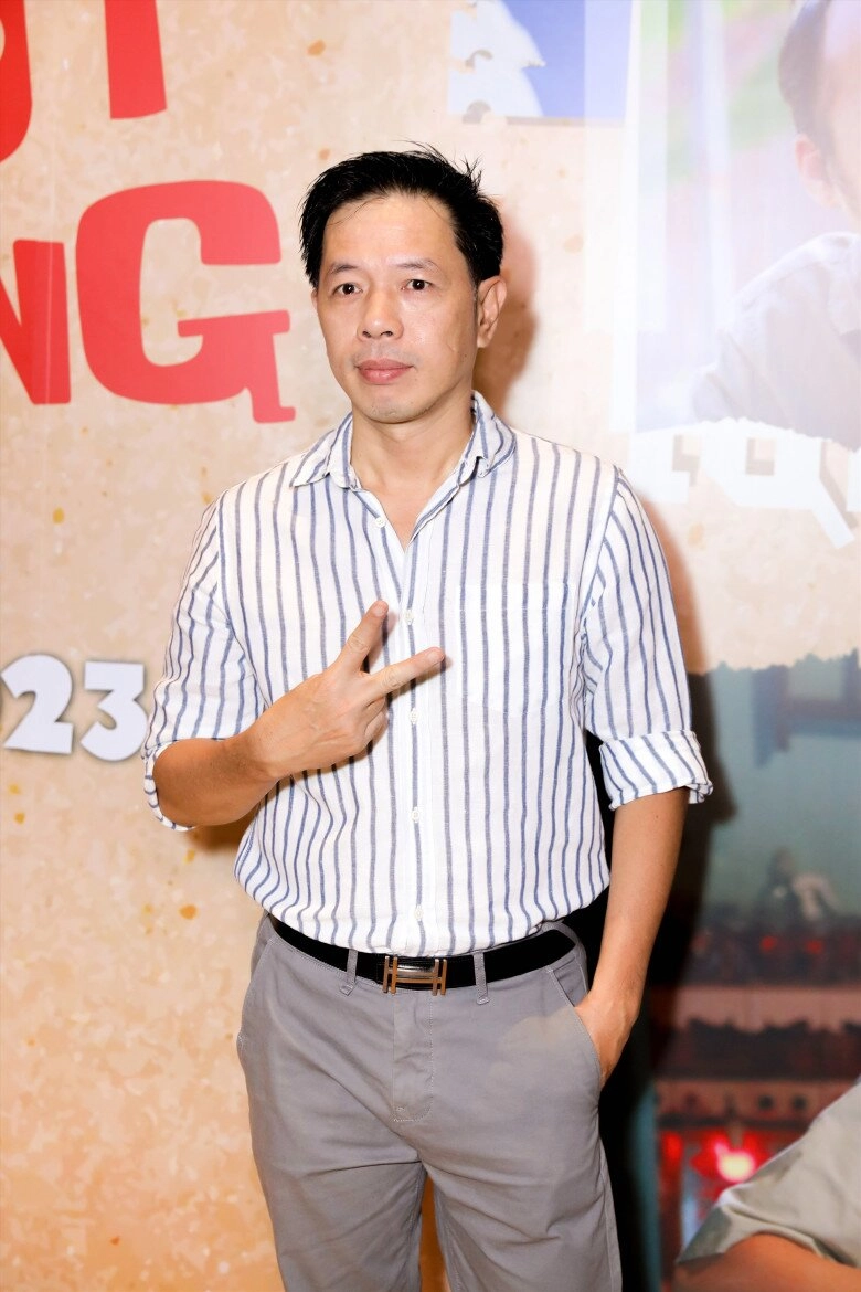 Cùng 51 tuổi johnny trí nguyễn vẫn cô đơn có con gái xinh như hoa hậu thái hòa sống bình dị bên vợ trẻ - 18