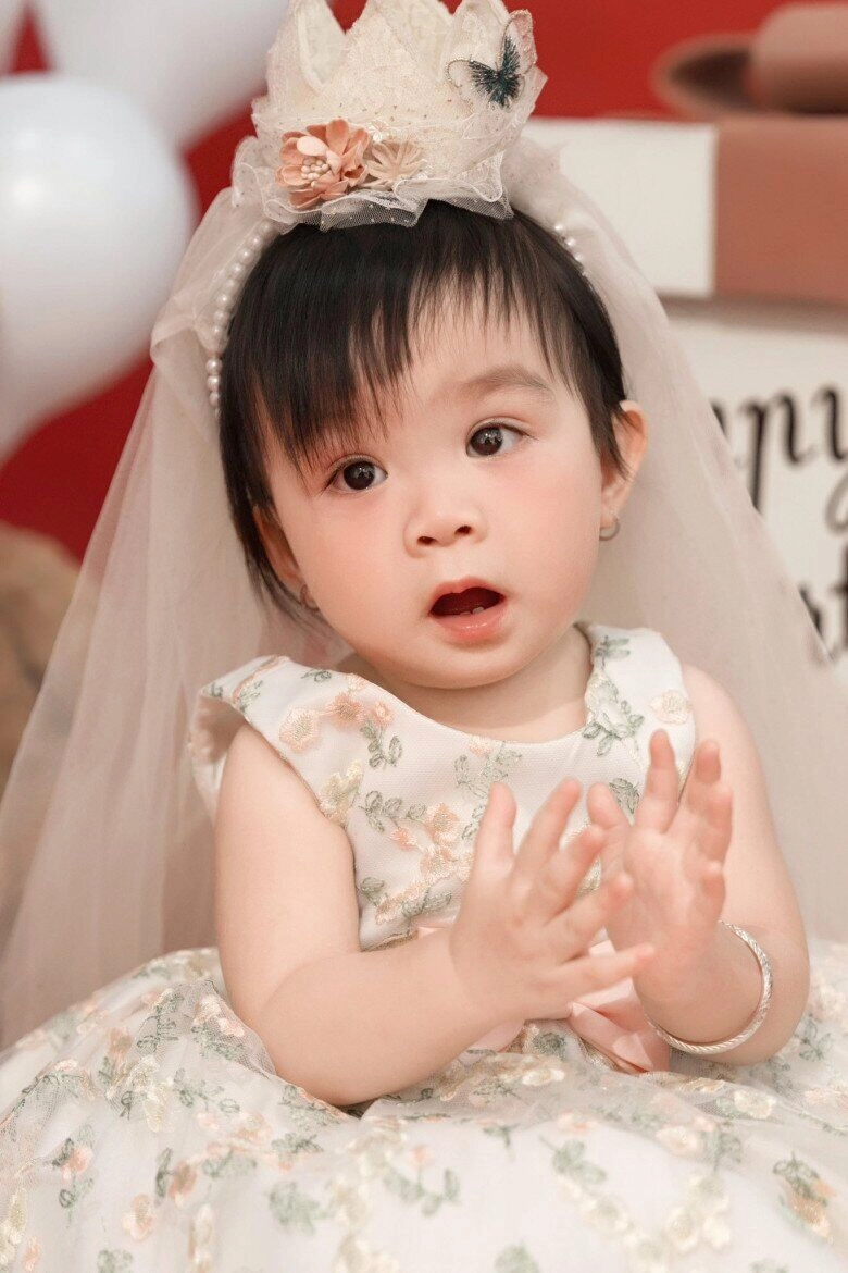 Cùng sinh năm 1985 và đóng cổng mặt trời mai phương sớm rời cõi tạm kha ly mổ 2 lần cắt bỏ buồng trứng mới có con - 9