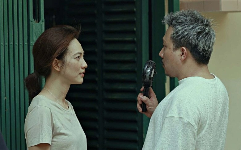 Cùng sinh năm 1992 ngọc nữ trăm tỷ vẫn phụ mẹ bán xôi hoa khôi áo dài lấy đại gia ở biệt thự dát vàng - 6