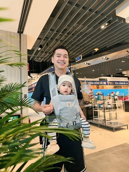 Cuộc sống của chồng cũ hồng đào ở tuổi u70 - 8