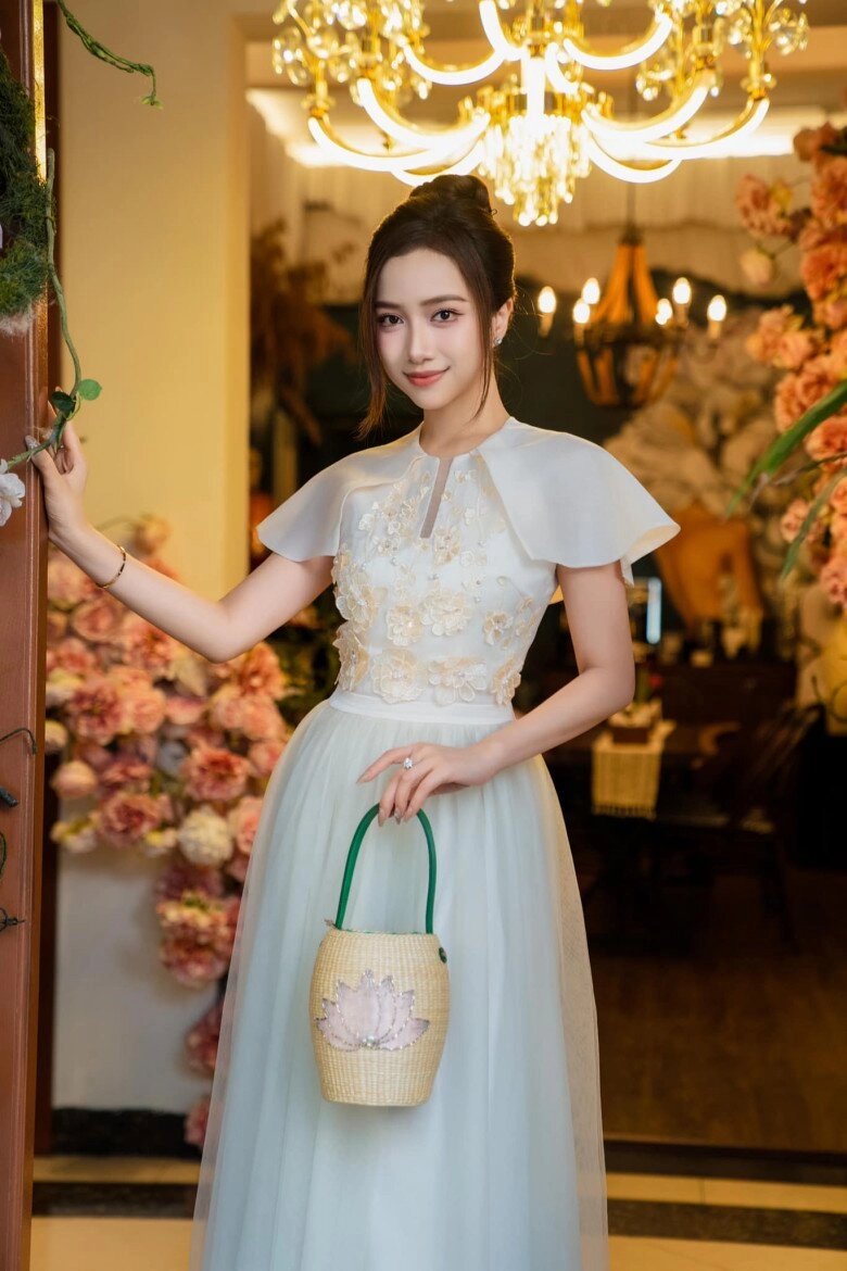 Cuộc sống của dàn người đẹp nhân ái - hoa hậu việt nam thùy tiên vướng lao lý mai phương mất hút khỏi showbiz - 9