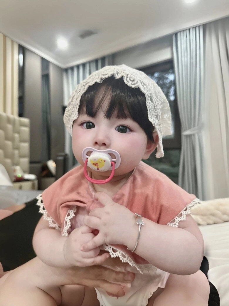 Cựu mc vtv sinh con gái đẹp như búp bê sống nhìn sang diện mạo mẹ nhiều người ngỡ ngàng - 7