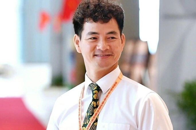 Đại tá quân đội là nsnd mang học hàm phó giáo sư sinh con trai là đạo diễn tài ba - 2