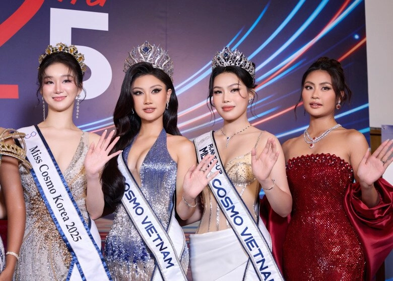 Dàn người đẹp đổ bộ sự kiện khởi động miss cosmo công bố quốc gia đăng cai mùa 2 - 4