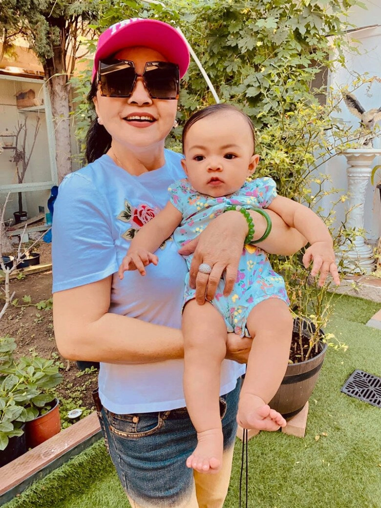 Danh ca hương lan có giàn bầu được nhiều nghệ sĩ đến thăm yên ấm cùng chồng kỹ sư trong nhà vườn 1000m2 - 19