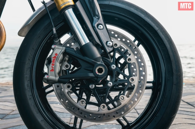 Đánh giá speed twin 1200 rs với 9 điều bạn cần biết - 9