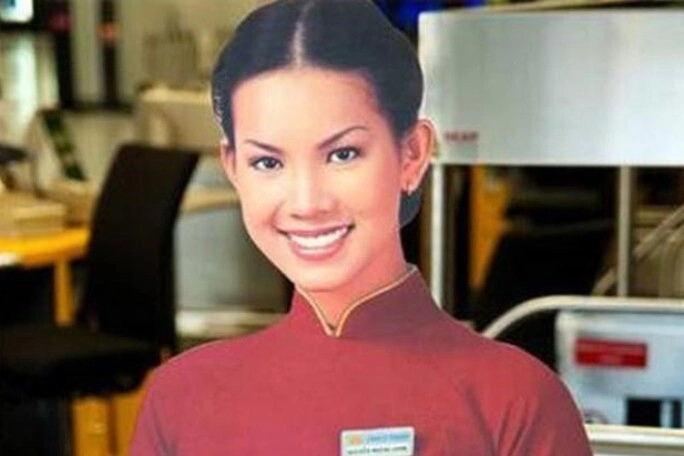Danh tính cô gái đại diện hãng hàng không quốc gia là á hậu việt nam sau 22 năm đăng quang giờ ra sao - 1
