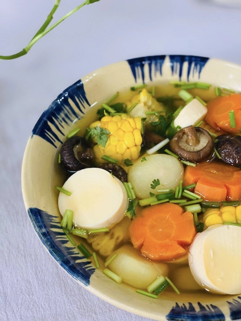 Đầu tháng nấu canh nấm đậu hũ chay kiểu này cực thanh mát thơm ngon - 7
