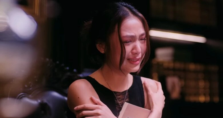 Đến tặng quà sinh nhật mẹ chồng cũ sau 1 năm ly hôn vừa đẩy cửa bước vào tôi quyết tái hôn - 2