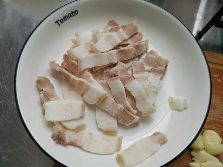 Đi chợ gặp rau siêu giàu vitamin c này mua ngay xào kiểu này siêu ngon lại trôi cơm tốt cho tiêu hóa - 1