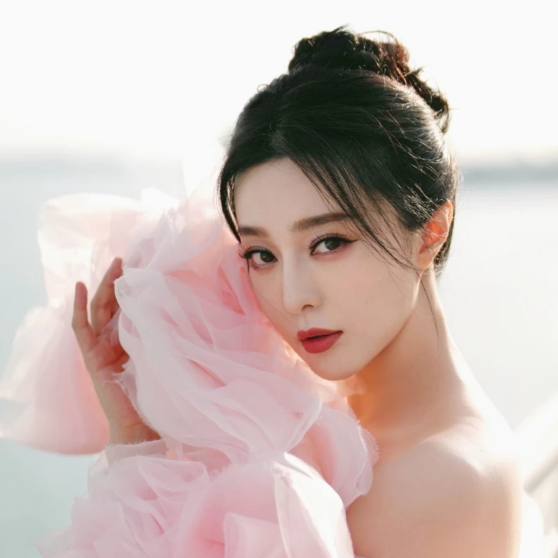 Đi chơi dịp lễ sợ cháy nắng thử ngay 5 cách phục hồi da mịn sáng như spa dùng ngay món 0 đồng ngay trong tủ lạnh - 3