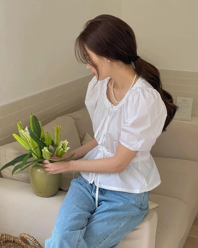 Đi chúc tết đừng để tóc tai lòa xòa gợi ý 5 kiểu cột tóc gọn gàng cho nàng diện mạo xinh hơn hơn - 1