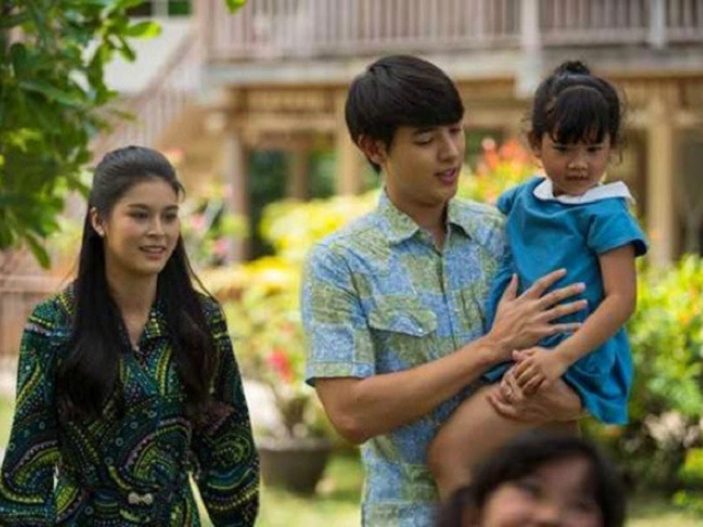 Đi làm xa nhớ con gọi về nhà vô tình thấy hành động của bố chồng với cháu tôi bắt xe về ngay - 1