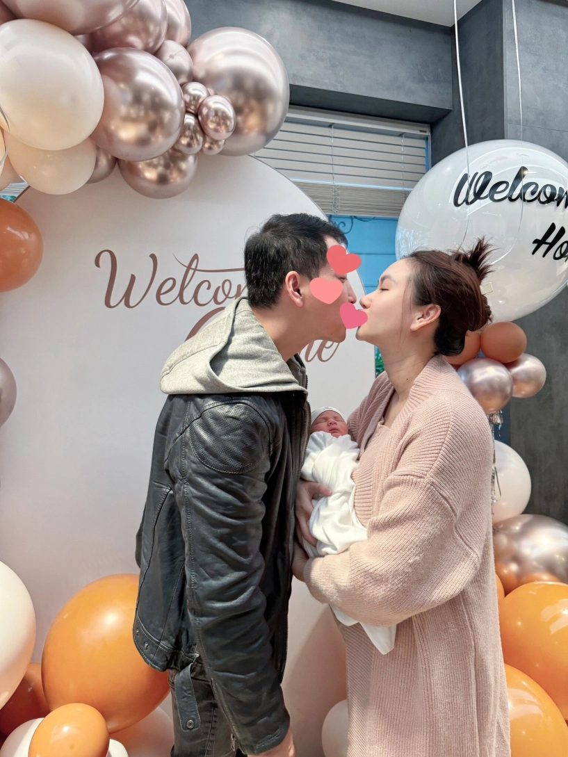 Diễn viên hương giang nói gặm nhấm tổn thương sau 1 tháng sinh con cho bạn trai em bé 2 quốc tịch rõ đáng yêu - 7