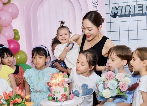 Diễn viên lan phương chồng từng không đồng cảm tôi đơn độc trong sự kiệt quệ - 8