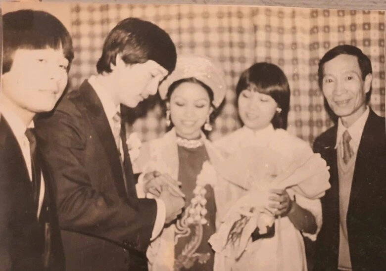 Điều thú vị về bố ruột chim công làng múa linh nga 2 anh em sinh đôi phong độ vợ là mỹ nhân nức tiếng - 16