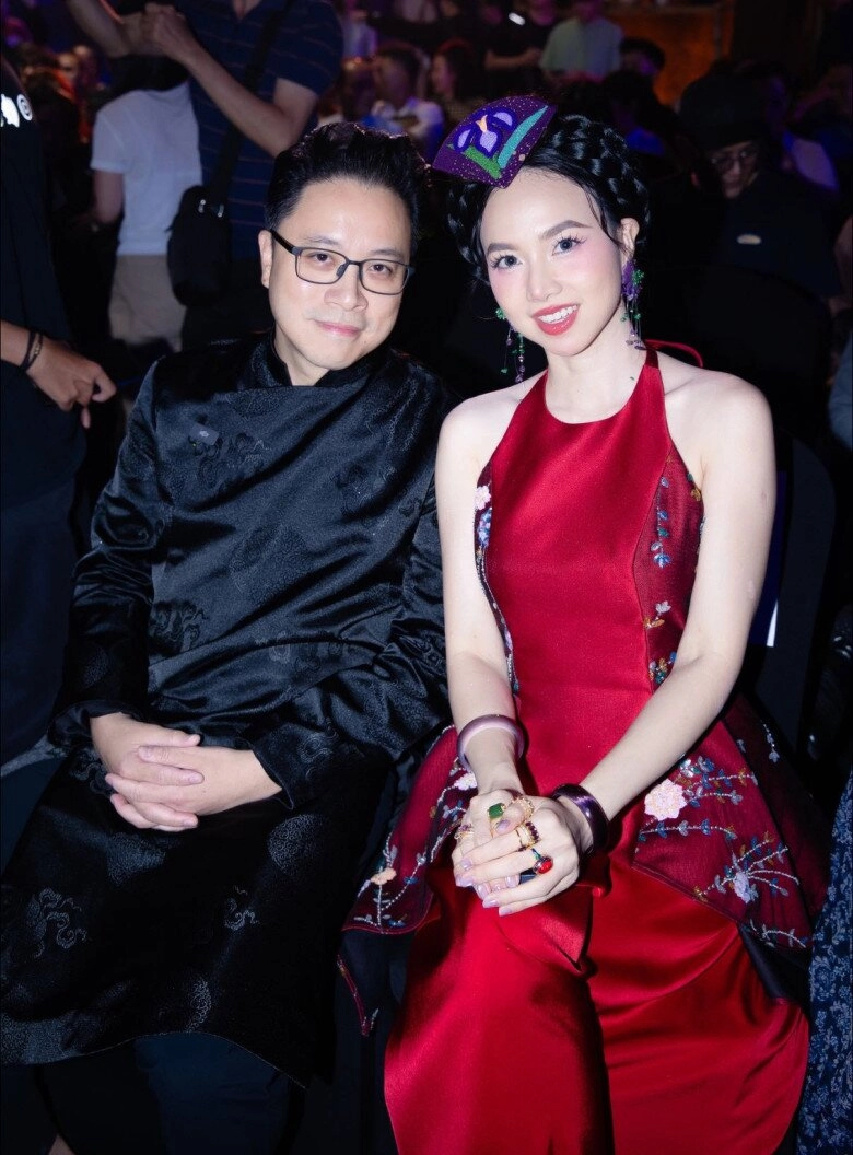 Đinh ngọc diệp - vợ victor vũ có giai đoạn tôi sợ ra đường đem hết đồ hiệu đi cho vì thấy không hạnh phúc - 5