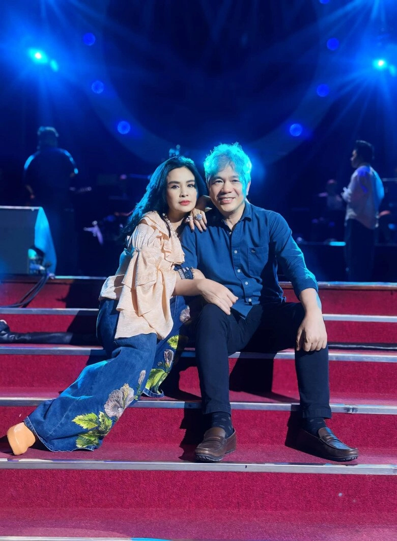 Chồng thanh lam đi quẩy với hội bạn toàn ngôi sao của vợ bác sĩ từng không quen ngành showbiz nay như hòa tan - 6