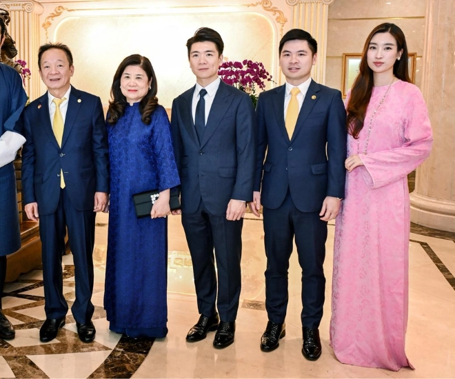 Đỗ mỹ linh được bố chồng hướng dẫn vào vị trí phó chủ tịch ra dáng con dâu tập đoàn nghìn tỷ - 1