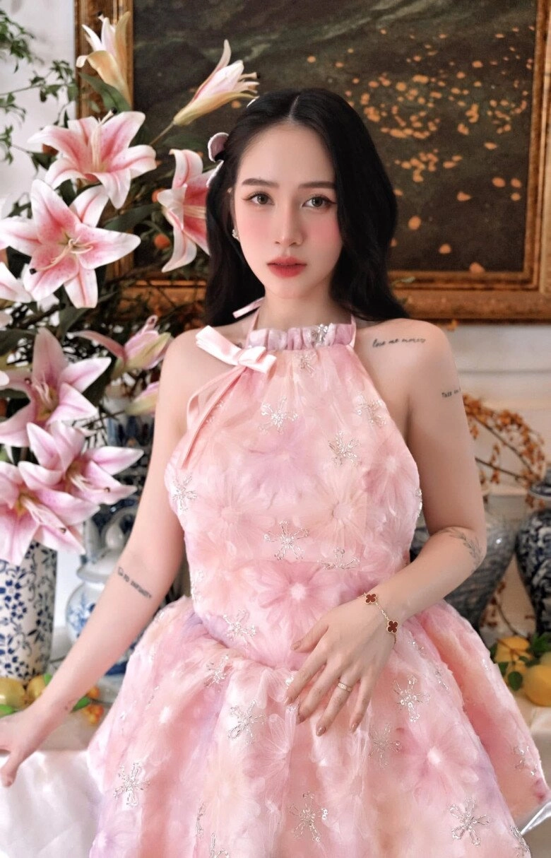 Đọ nhan sắc 3 bà bầu hot nhất vbiz dịp đầu năm 2025 ai cũng quyến rũ có người bầu lần 4 dáng vẫn thon - 8