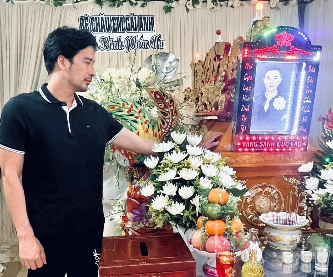 Đoàn minh tài nhói lòng khi 4 tháng đưa tang 2 người bạn thân quý bình vừa thủy táng giờ đến nam phong rời cõi tạm - 1