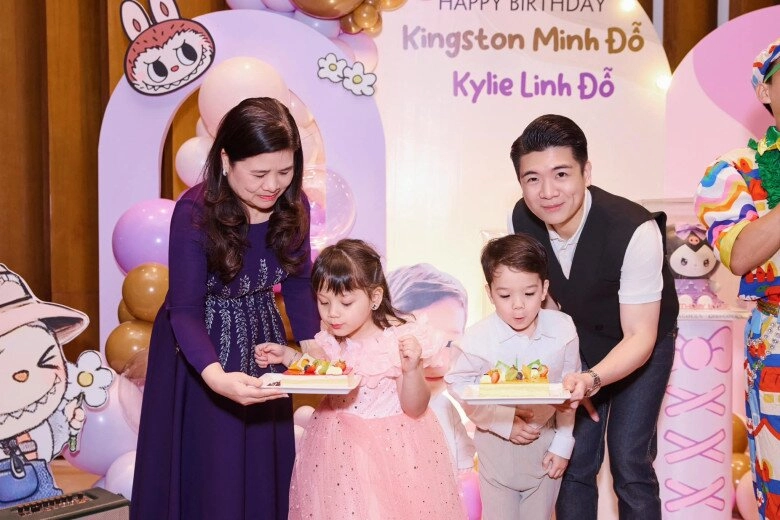 Phu nhân bầu hiển hạnh phúc bên 2 con trai cực phẩm chồng đỗ mỹ linh khoe ảnh mẹ nhiều hơn vợ hoa hậu - 9