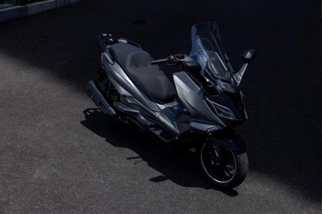 Đối thủ mới của honda forza 250 vừa ra mắt - vượt xa về công nghệ với giá bán chỉ 76 triệu đồng - 1